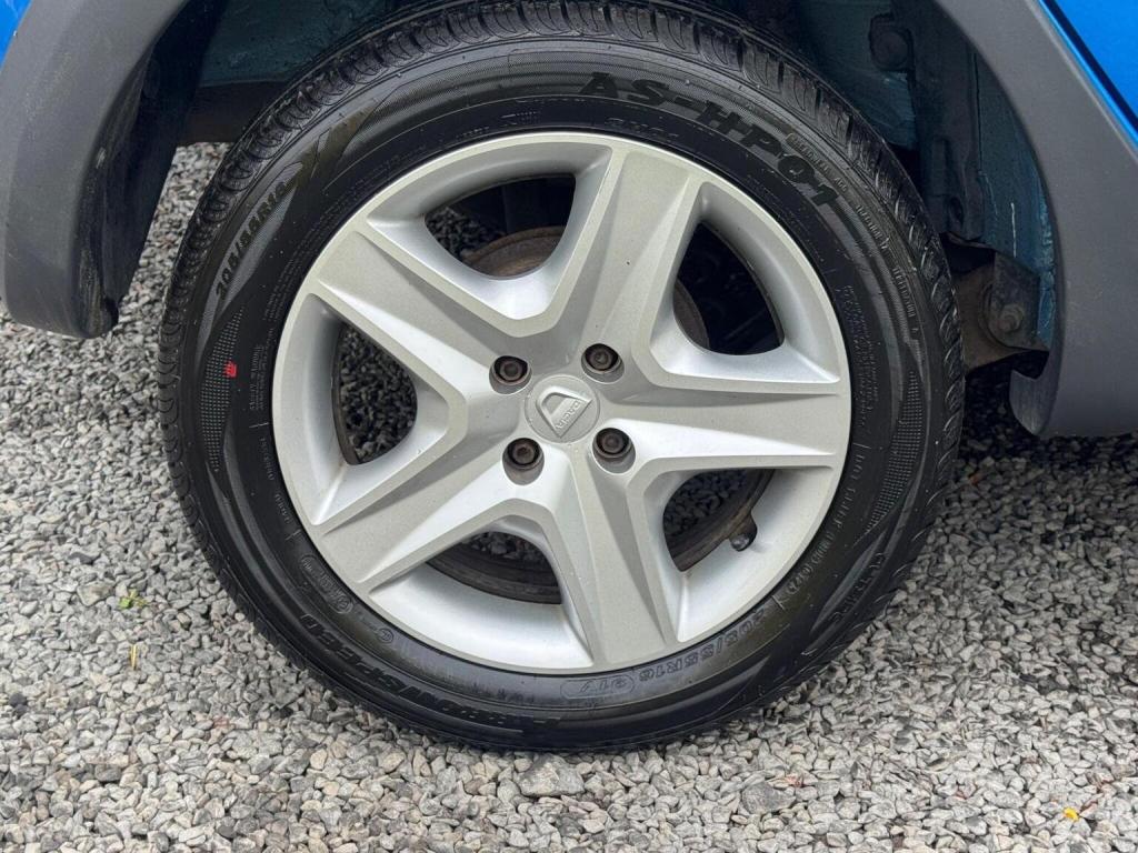 DACIA SANDERO STEPWAY 0.9 TCe Laureate Euro 6 (s/s) 5dr 2016