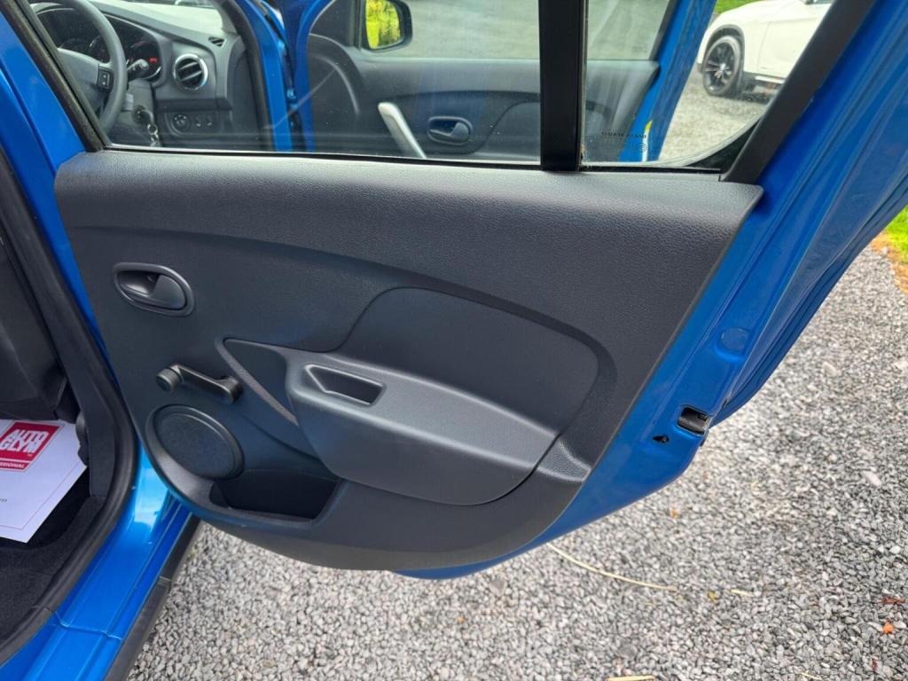 DACIA SANDERO STEPWAY 0.9 TCe Laureate Euro 6 (s/s) 5dr 2016