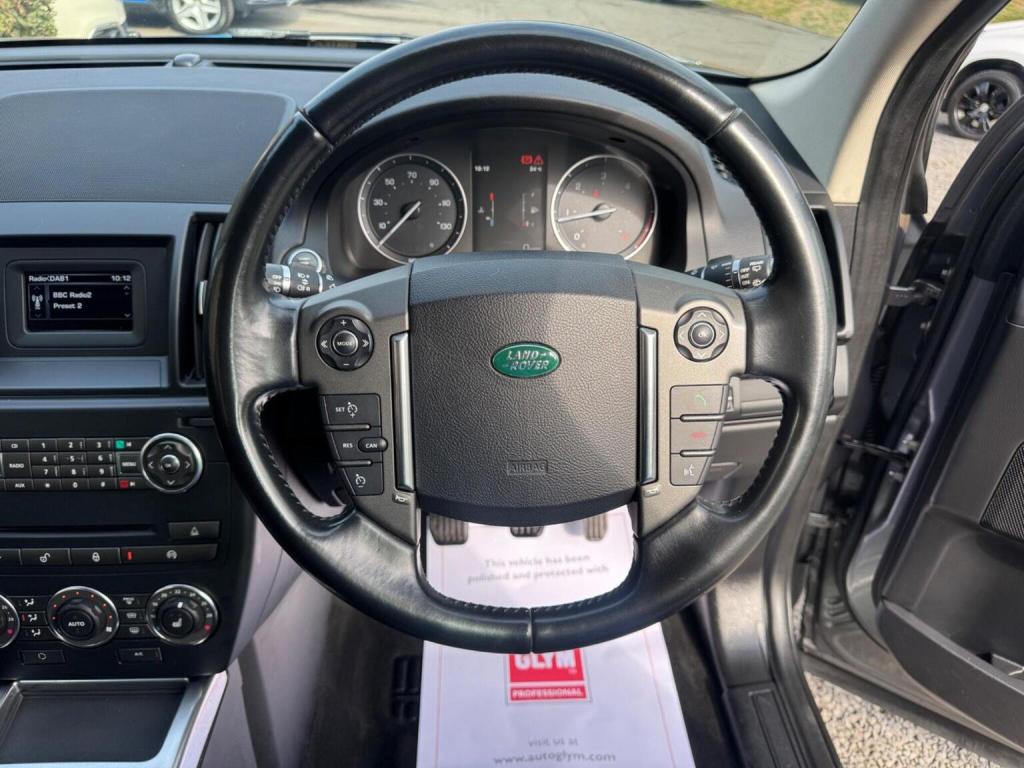 LAND ROVER FREELANDER 2 2.2 TD4 SE 4WD Euro 5 (s/s) 5dr 2014