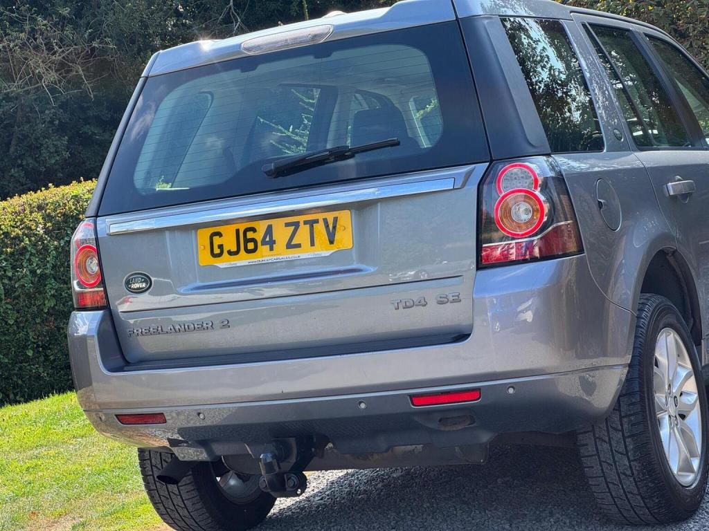 LAND ROVER FREELANDER 2 2.2 TD4 SE 4WD Euro 5 (s/s) 5dr 2014