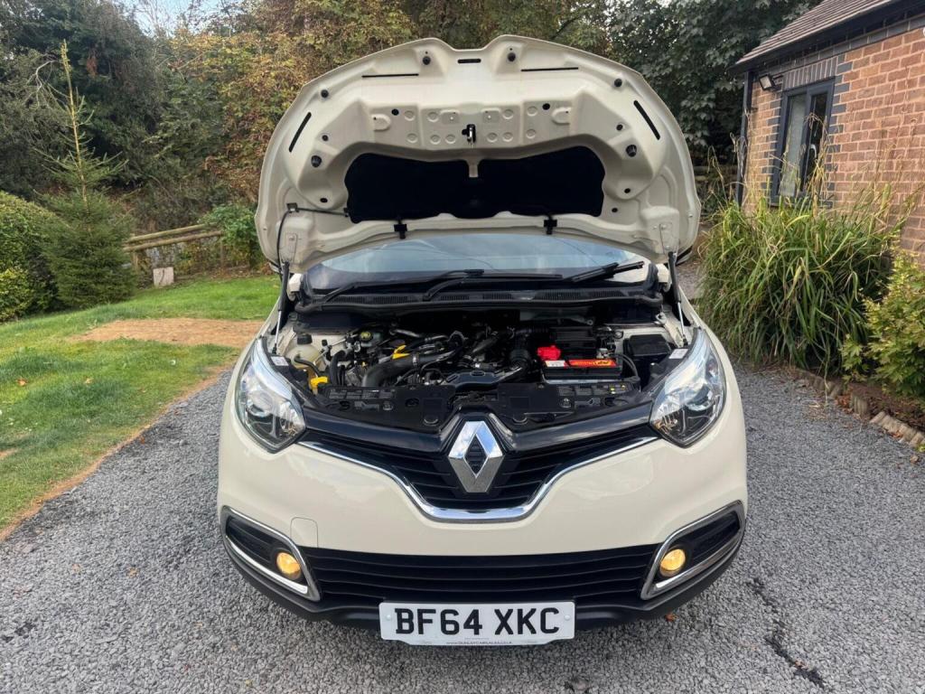 RENAULT CAPTUR 0.9 TCe ENERGY Dynamique MediaNav Euro 5 (s/s) 5dr 2014