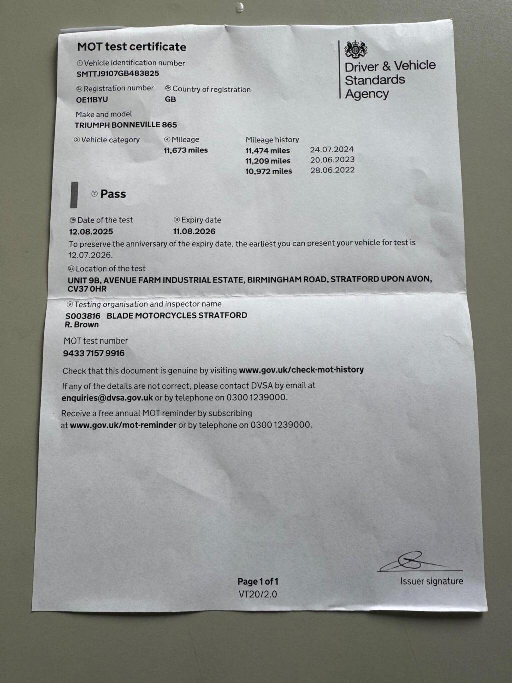 TRIUMPH BONNEVILLE 865 865 2011