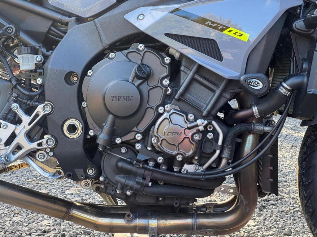 YAMAHA MT-10 1000 Hyper-naked Euro 4 2016