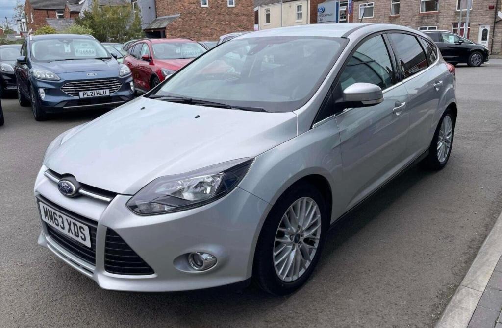 FORD FOCUS 1.0T EcoBoost Zetec Euro 5 (s/s) 5dr 2014