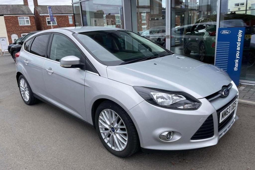 FORD FOCUS 1.0T EcoBoost Zetec Euro 5 (s/s) 5dr 2014