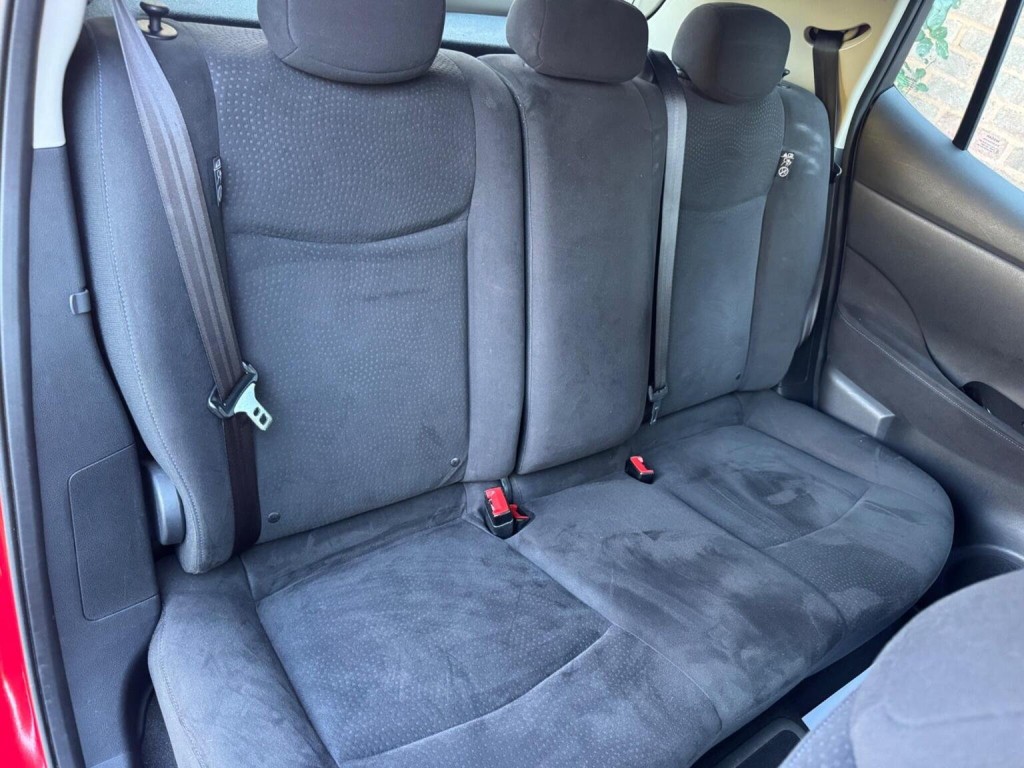 NISSAN LEAF 24kWh Acenta Auto 5dr 2016