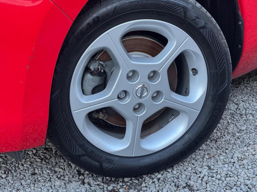 NISSAN LEAF 24kWh Acenta Auto 5dr 2016