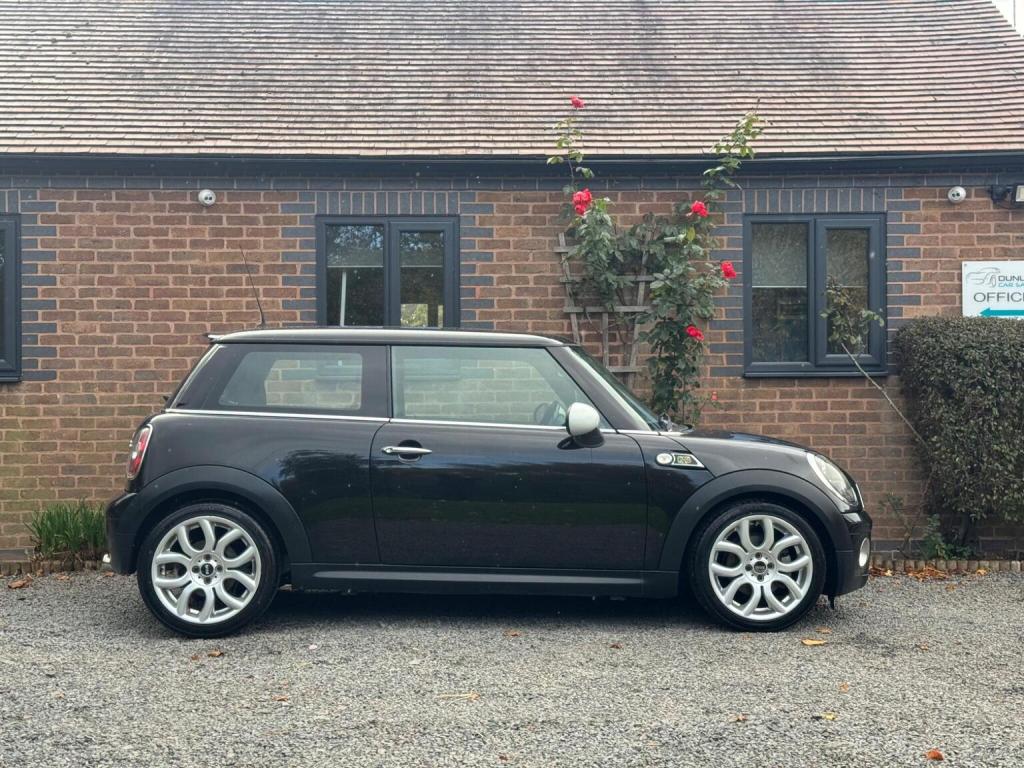 MINI HATCH 1.6 Cooper D Camden Euro 4 3dr 2009