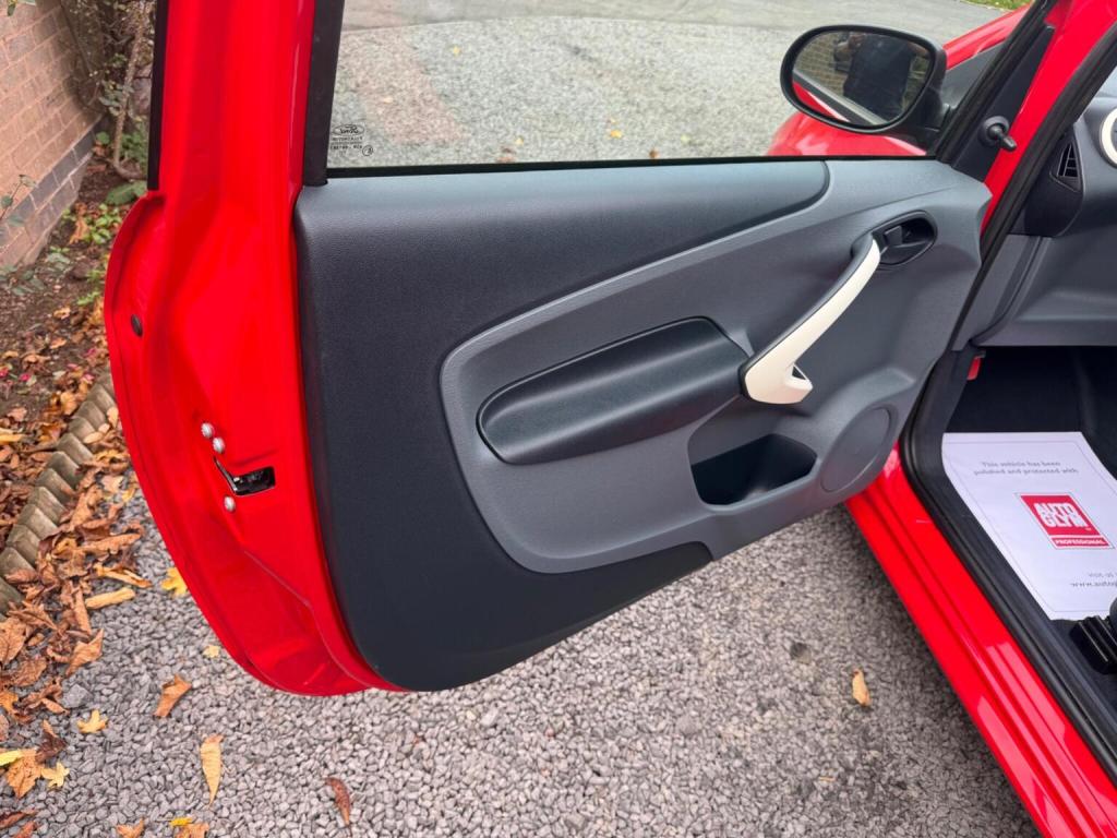 FORD KA 1.2 Edge Euro 5 (s/s) 3dr 2013