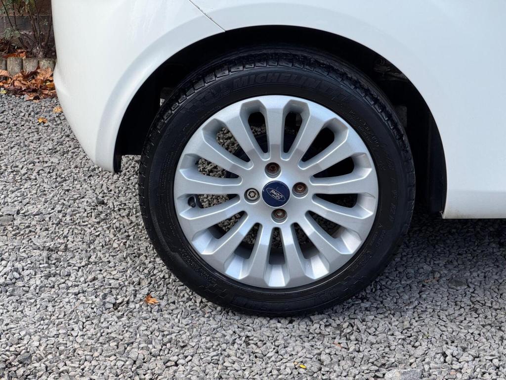 FORD KA 1.2 Zetec Euro 5 (s/s) 3dr 2014