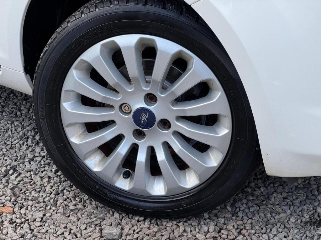 FORD KA 1.2 Zetec Euro 5 (s/s) 3dr 2014