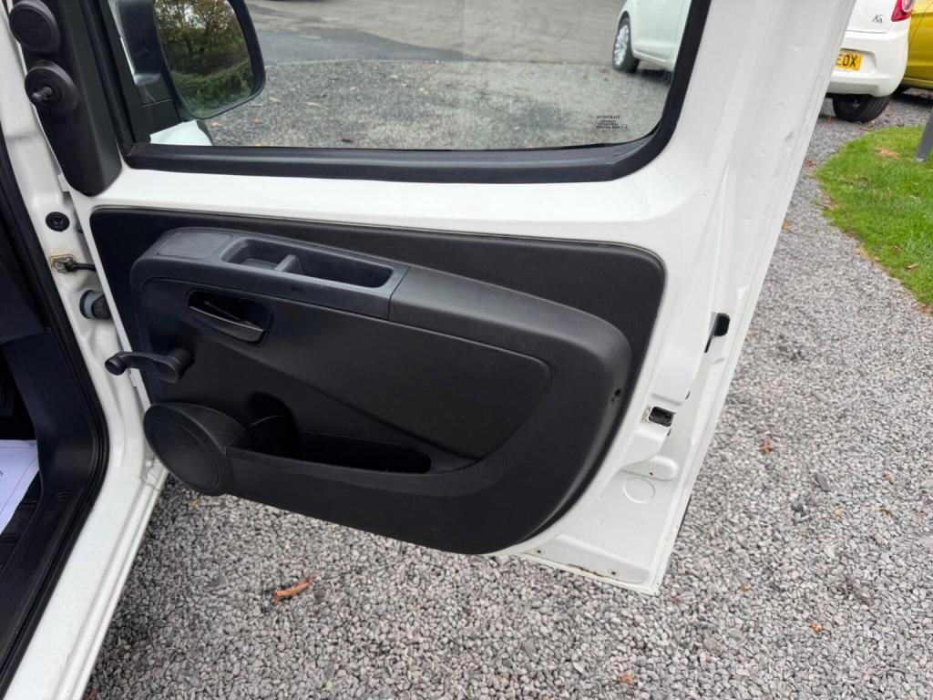 PEUGEOT BIPPER 1.4 HDi 8v S Class II FWD L1 H1 3dr 2011