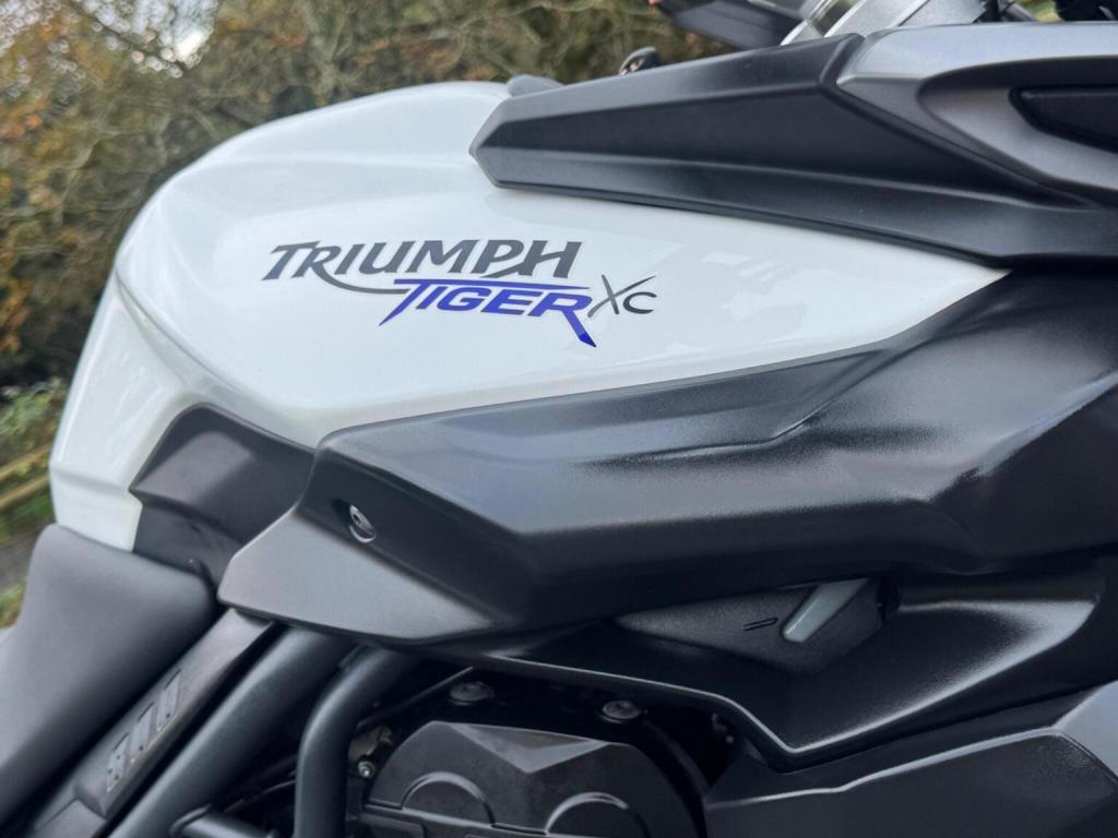 TRIUMPH TIGER 800 800 XC 2013