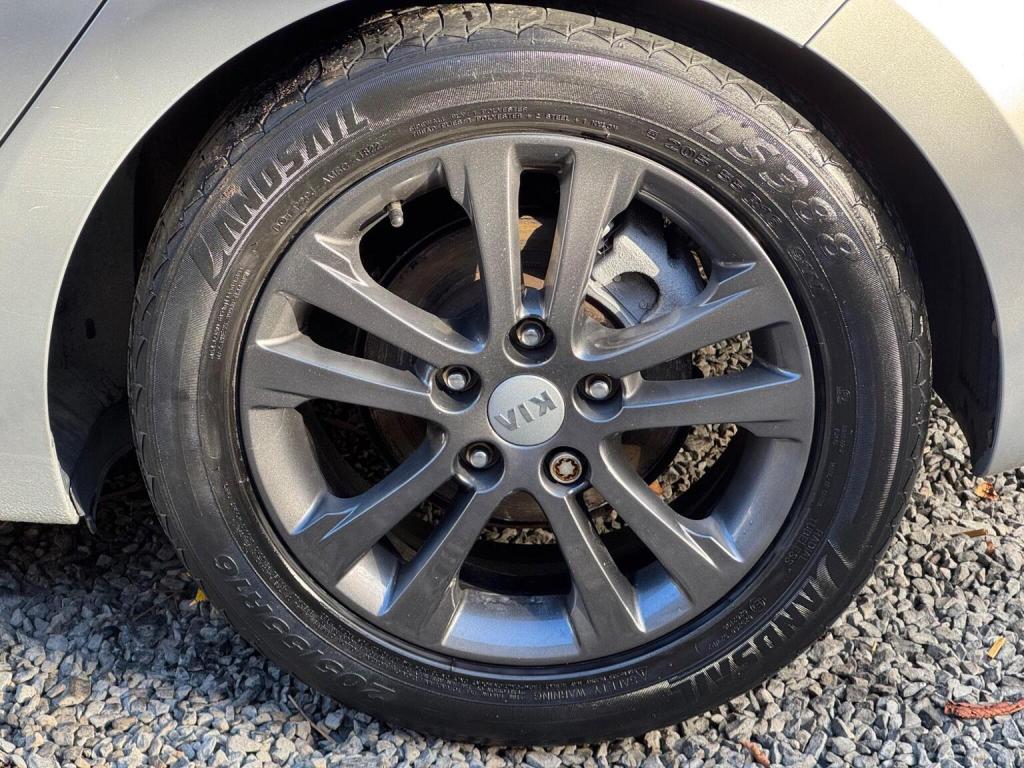 KIA CEED 1.6 CRDi EcoDynamics 2 Euro 5 (s/s) 5dr 2012