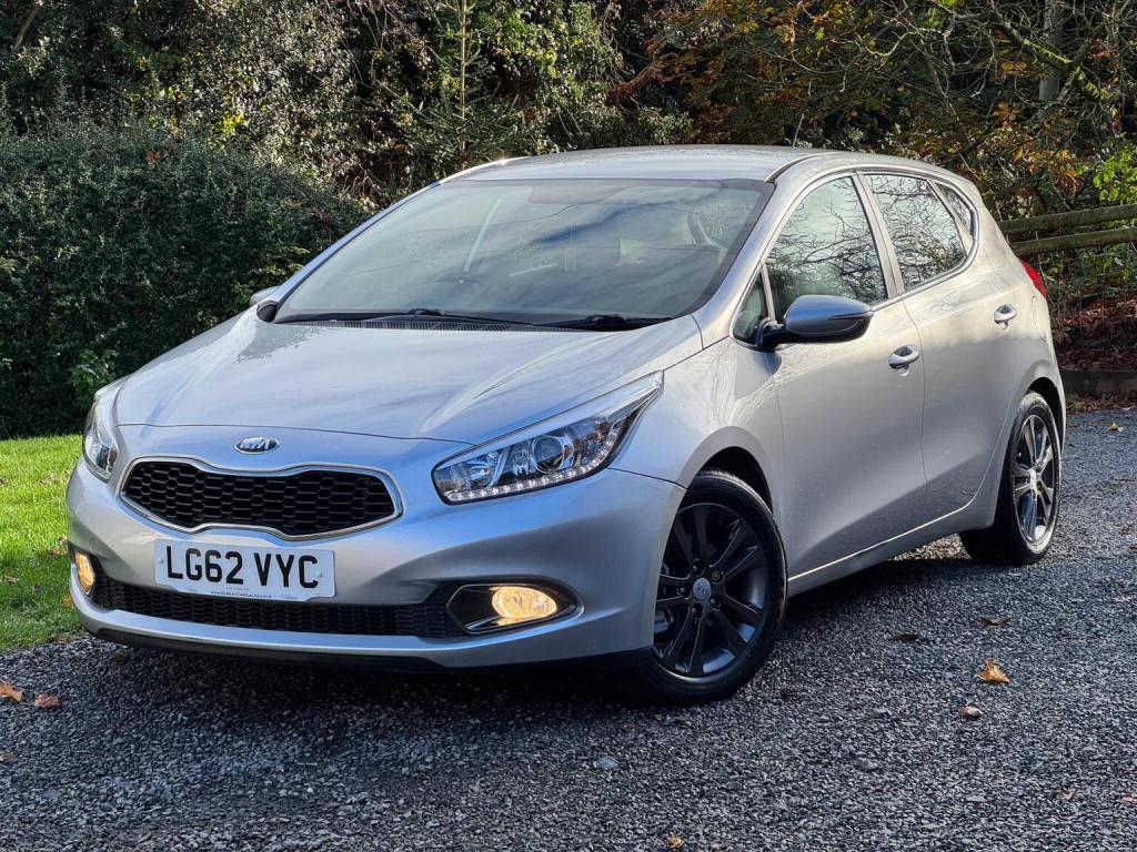 KIA CEED 1.6 CRDi EcoDynamics 2 Euro 5 (s/s) 5dr 2012