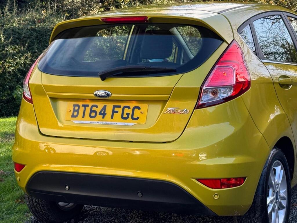 FORD FIESTA 1.5 TDCi Zetec Euro 5 5dr 2014