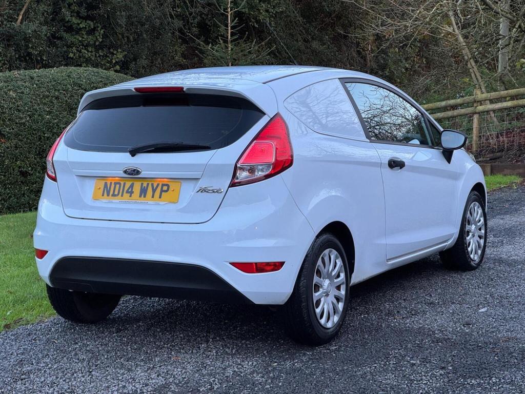 FORD FIESTA VAN 1.5 TDCi Panel Van 3dr 2014