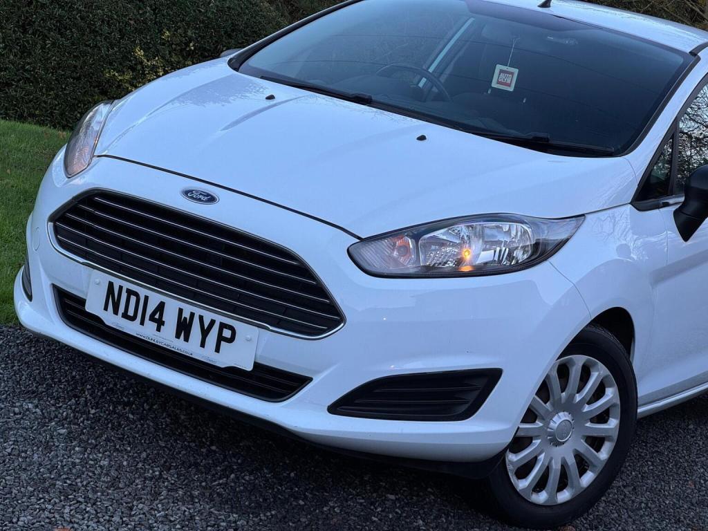 FORD FIESTA VAN 1.5 TDCi Panel Van 3dr 2014