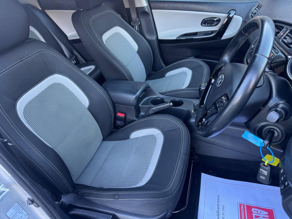 KIA CEED 1.6 CRDi EcoDynamics 3 Euro 5 (s/s) 5dr 2013