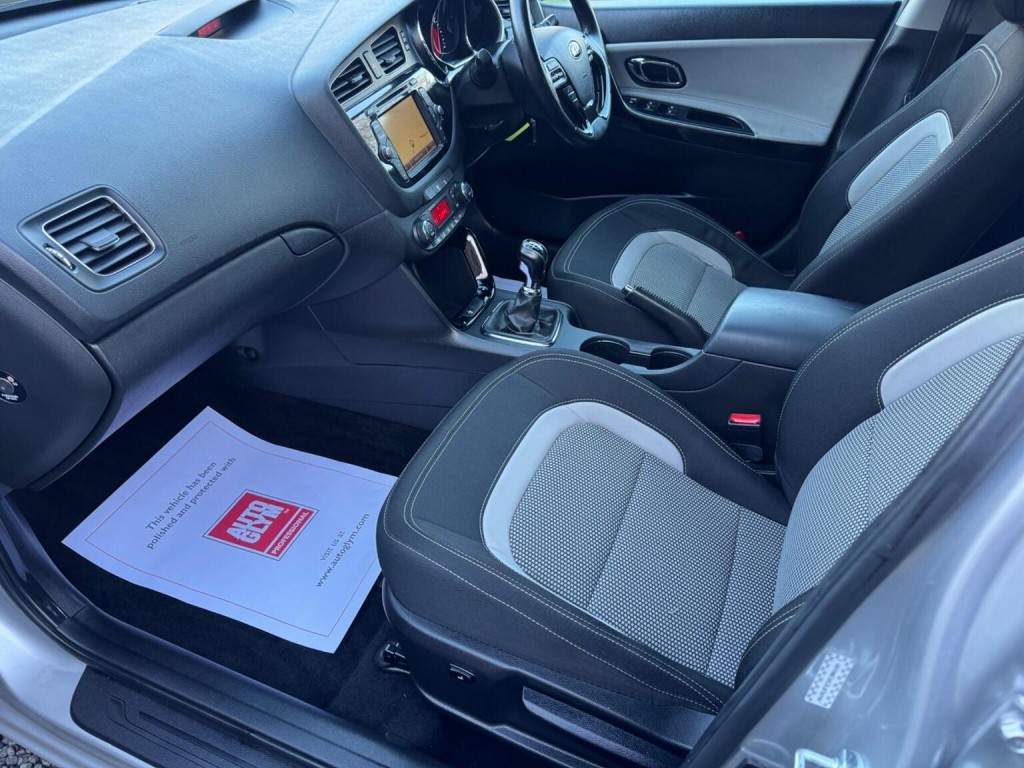 KIA CEED 1.6 CRDi EcoDynamics 3 Euro 5 (s/s) 5dr 2013