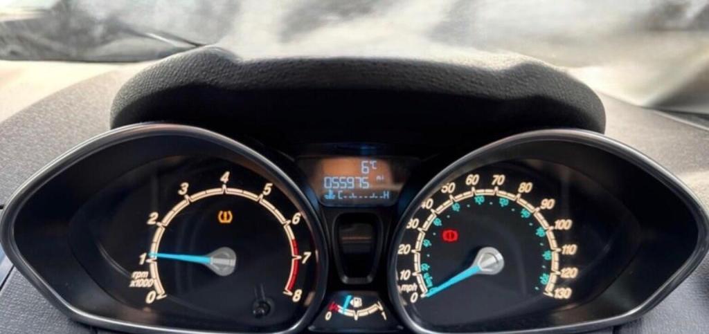 FORD FIESTA 1.0T EcoBoost Zetec Euro 5 (s/s) 5dr 2014