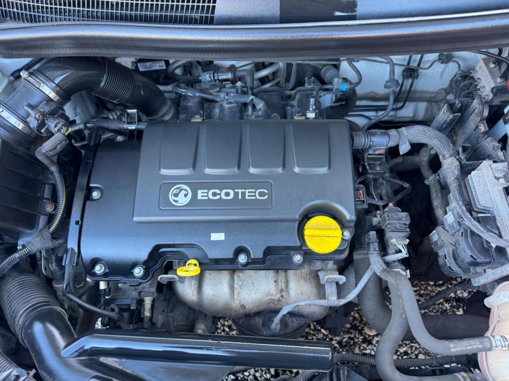 VAUXHALL CORSA 1.2 16V Excite Euro 5 3dr (A/C) 2014