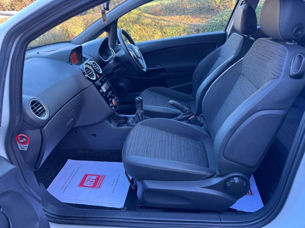 VAUXHALL CORSA 1.2 16V Excite Euro 5 3dr (A/C) 2014