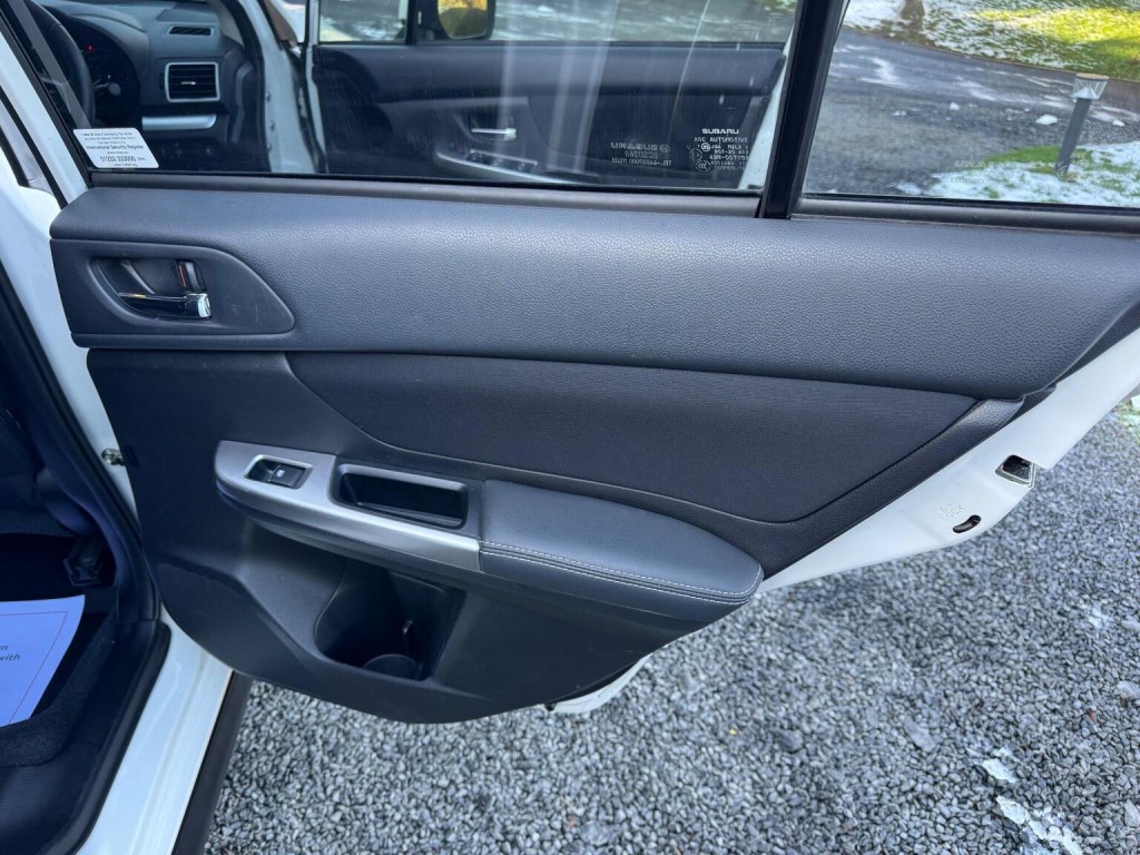 SUBARU XV 2.0i SE 4WD Euro 6 (s/s) 5dr 2015