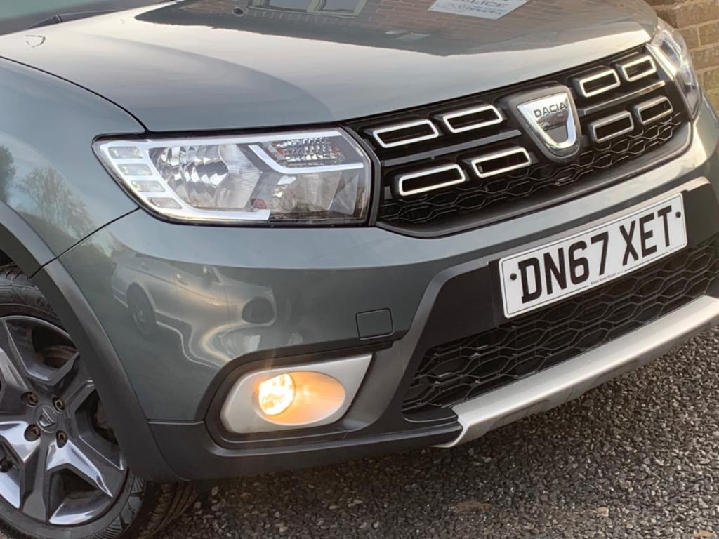 DACIA LOGAN MCV STEPWAY SE SUMMIT DCI 2017