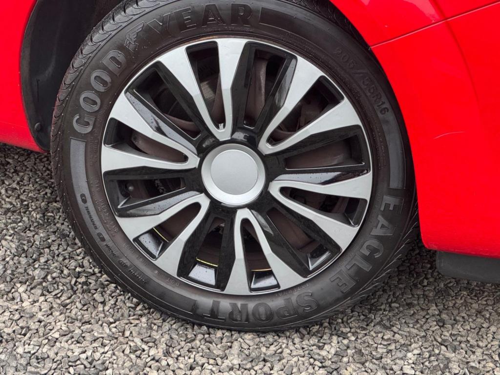 VAUXHALL ZAFIRA 1.6 16V Exclusiv Euro 5 5dr 2013