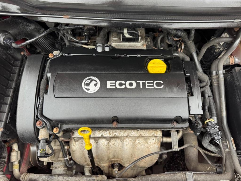 VAUXHALL ZAFIRA 1.6 16V Exclusiv Euro 5 5dr 2013