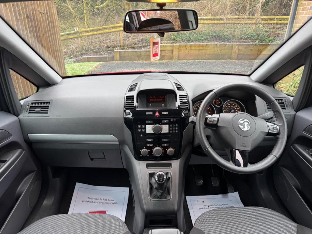 VAUXHALL ZAFIRA 1.6 16V Exclusiv Euro 5 5dr 2013