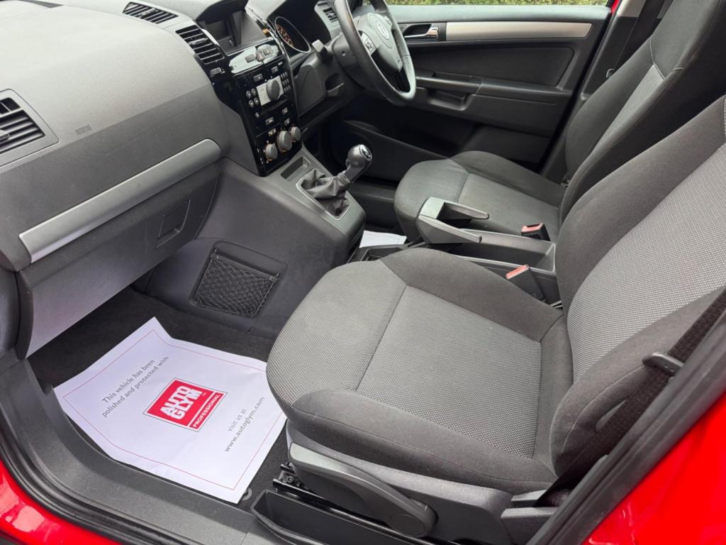 VAUXHALL ZAFIRA 1.6 16V Exclusiv Euro 5 5dr 2013