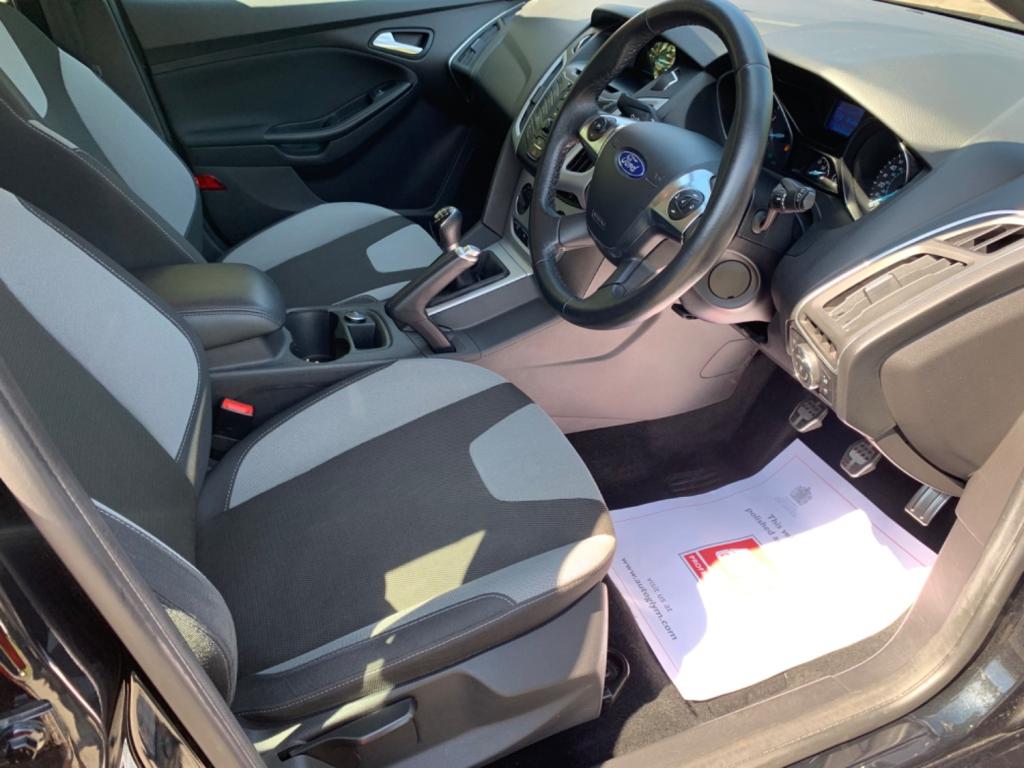 FORD FOCUS 1.0T EcoBoost Zetec S Euro 5 ss 5dr 2014