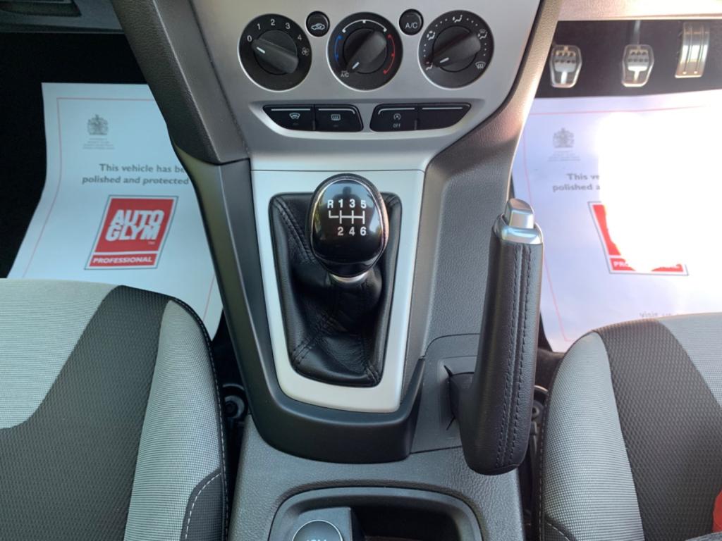 FORD FOCUS 1.0T EcoBoost Zetec S Euro 5 ss 5dr 2014