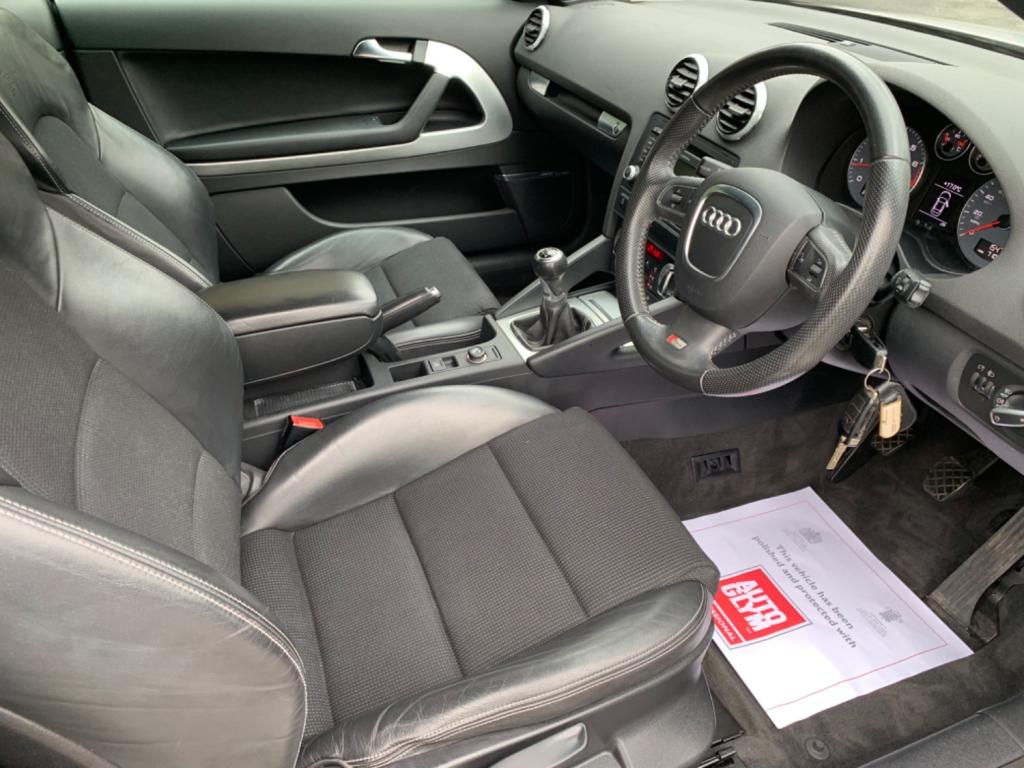 AUDI A3 1.2 TFSI S line Euro 5 ss 2dr 2011