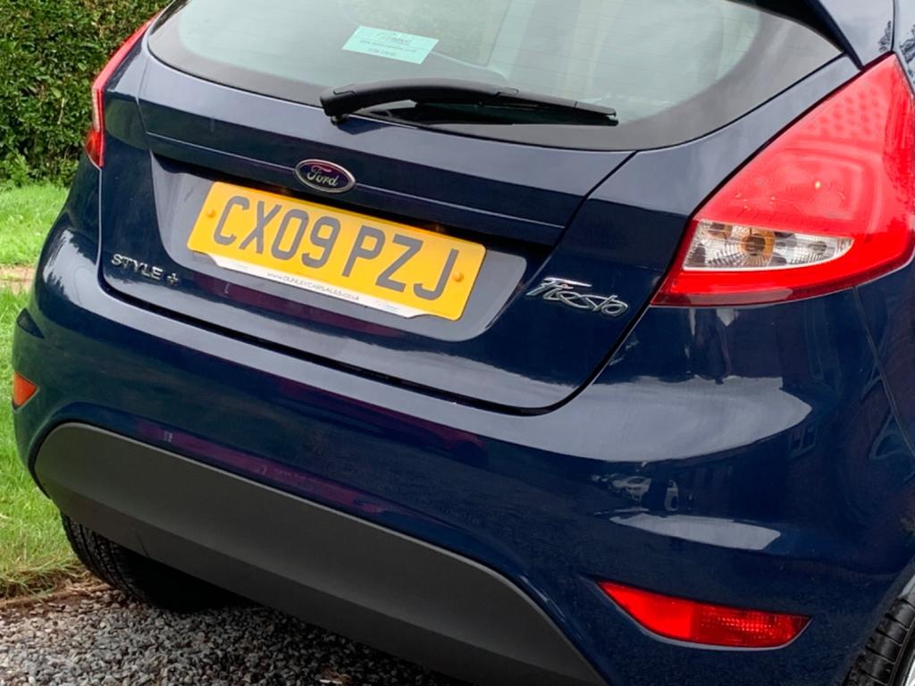 FORD FIESTA 1.4 Style + 3dr 2009