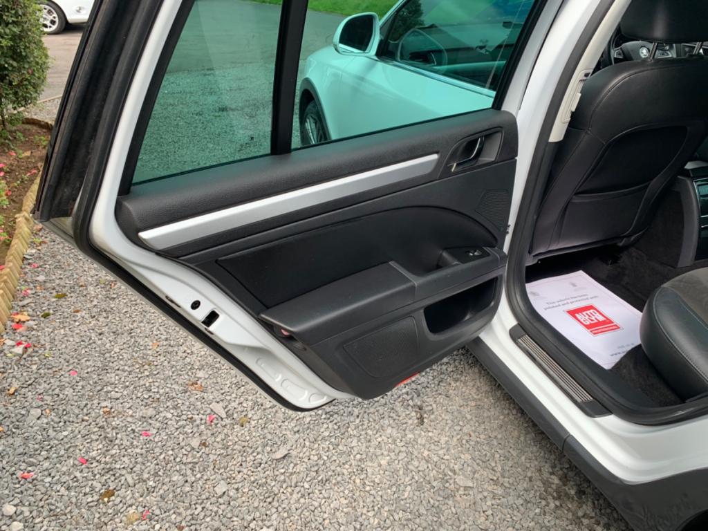 SKODA SUPERB 2.0 TDI Tour de France 4WD Euro 5 5dr 2014