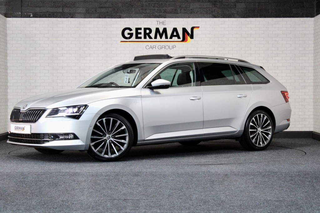 SKODA SUPERB (2016)