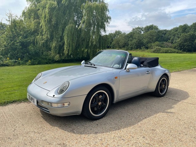 PORSCHE 911 Carrera 2 Auto Convertible (1994)