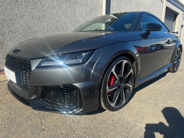 AUDI TT RS